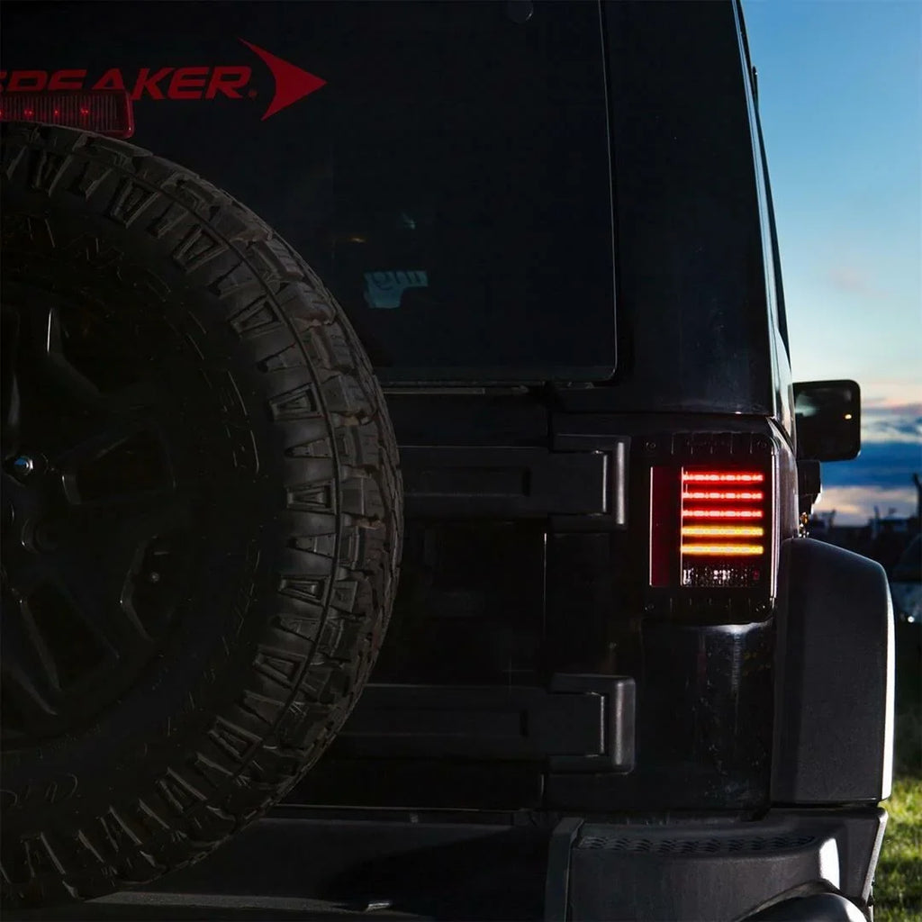 JW Sizepeaker 279 J Tail Light Kit, Pair (JEEP DOT)