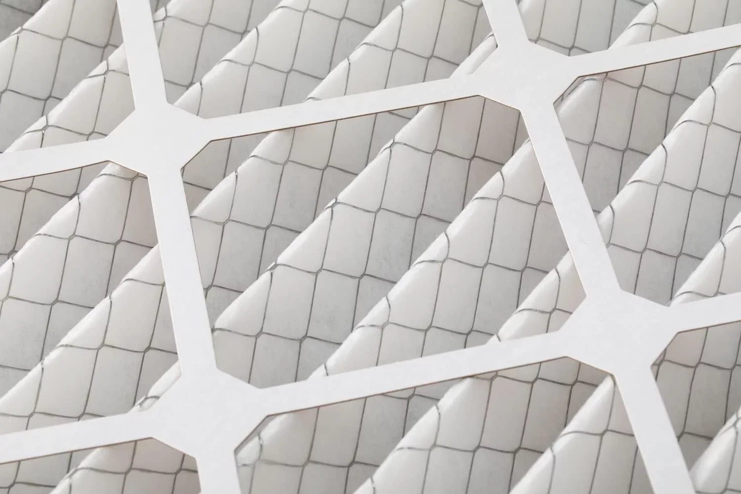 18X18x1 MERV 11, MPR 1000 Pleated Furne 1" Air Filters By Pamlico. Case Of 12. Sizeize: 17-3/4 X 17-3/4 X 3/4