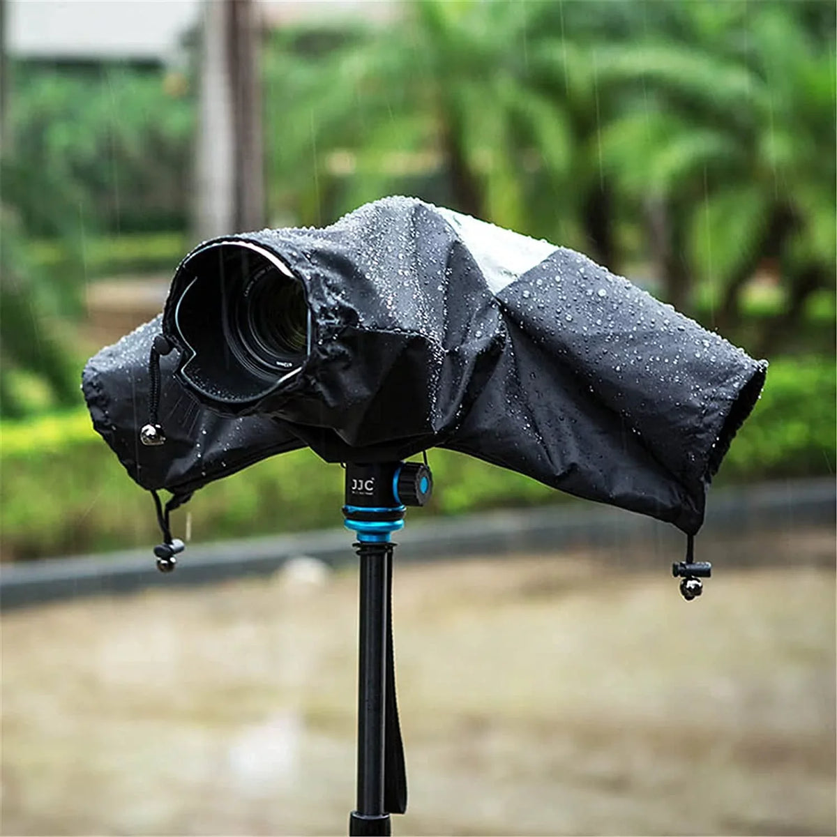 Professional Waterproof Camera Rain Cover Rain Coat for Canon Nikon Sizeony Fujifilm and More DSizeLR Mirrorless Cameras