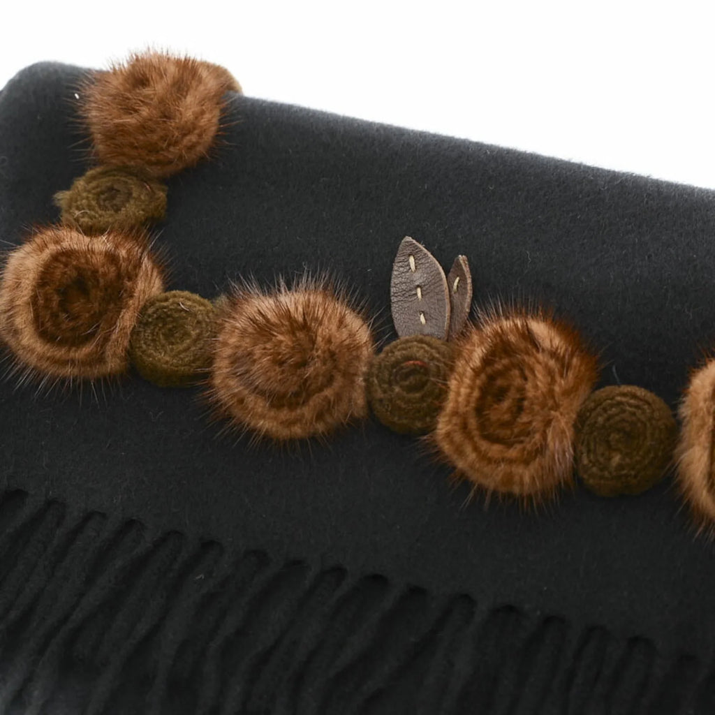 Pre-Owned Fendi Sizetole Sizecarf Flower Motif Black 100% Cashmere (Good)