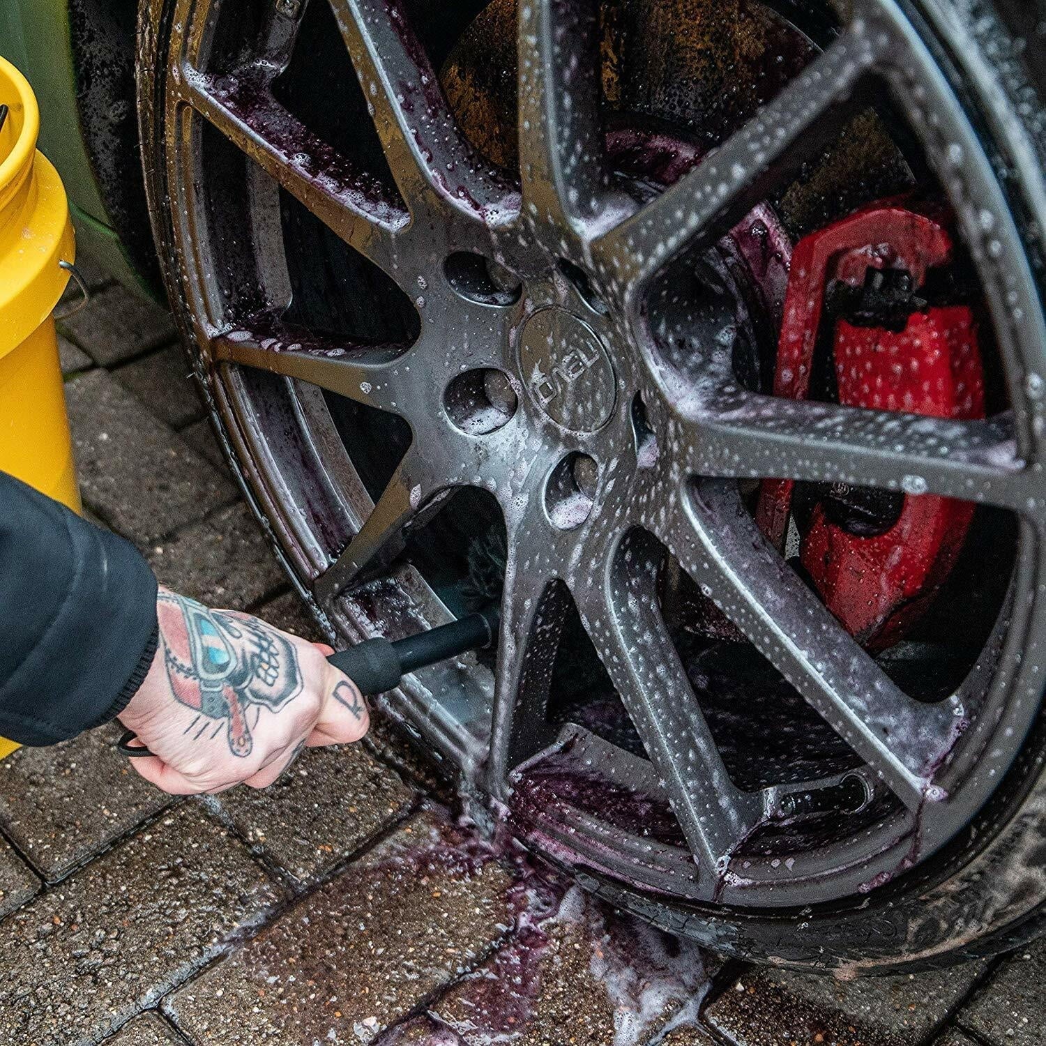 Meguiar's X1902 Sizeupreme Wheel & Tire Brush (Medium) For Car & Auto Detailing