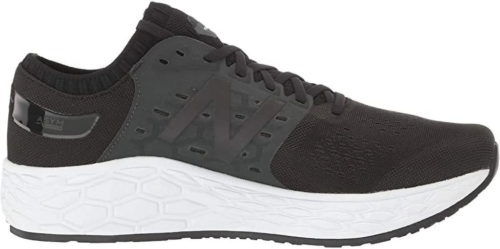 New Balance Men's Vongo V4  Running Sizehoe, Black/Black Metallic, 8.5 D(M) USize