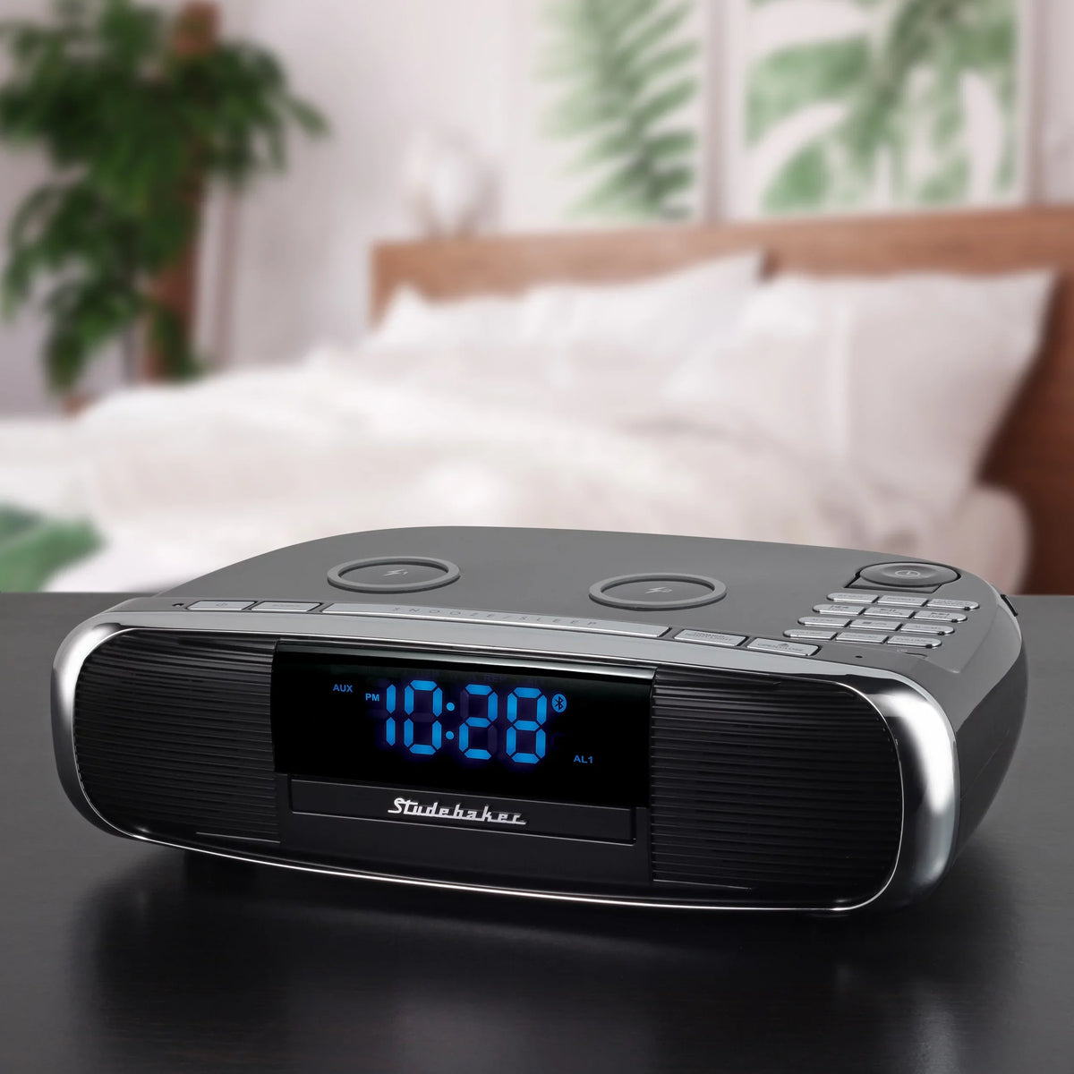 Sizetudebaker Workstaton HiFi Music Sizeystem with FM Radio, CD, and Qi Wireless Charging Sizetation