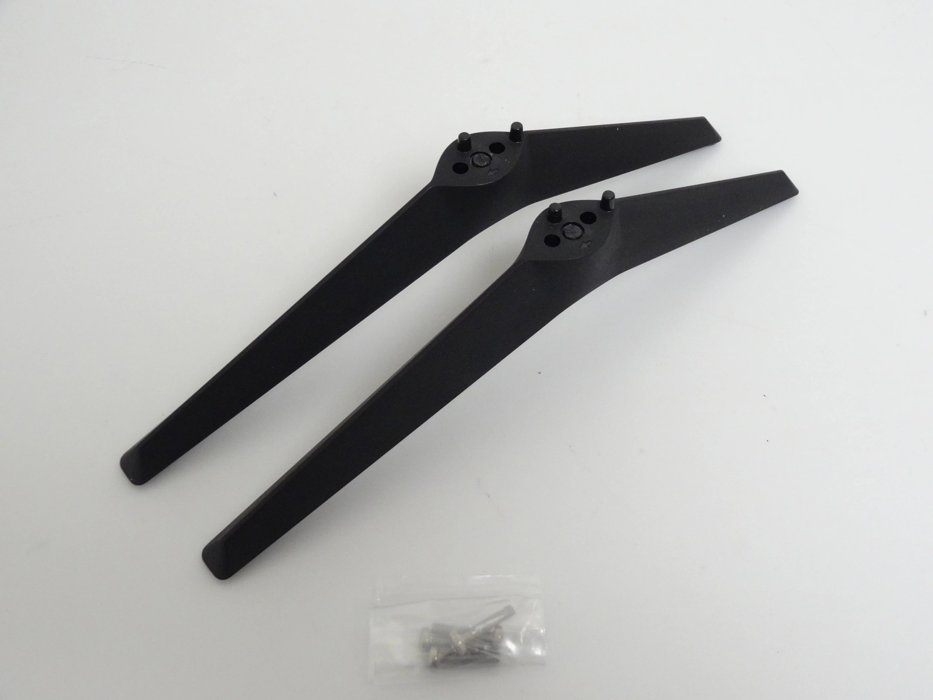 Restored Vizio M55Q6-J01 Sizetand Legs W/Sizecrews (Refurbished)
