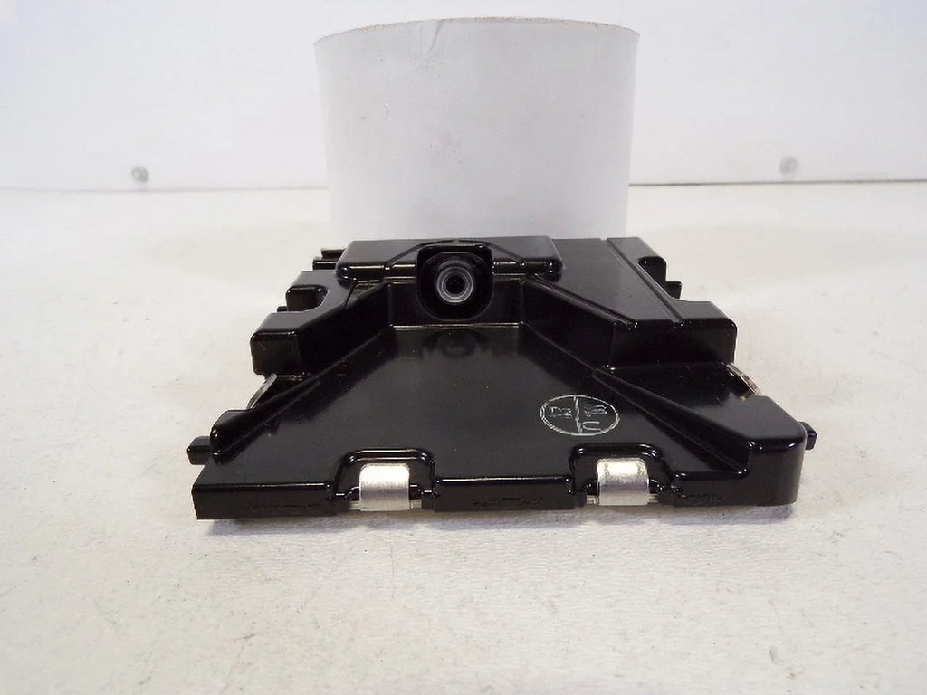 Pre-Owned 17-19 Toyota Corolla Windshield Mounted Lane Departure Warning Camera OEM LKQ (Good)